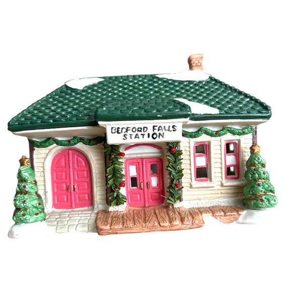 It’s a Wonderful Life Train Station Village House | Bedford Falls Light-Up Decor - Picture 2 of 11